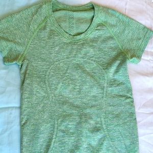 Lululemon Swiftly Tech short sleeve